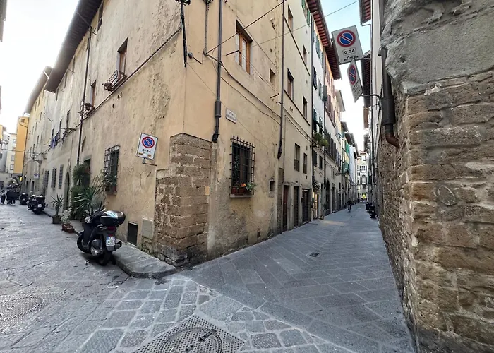 Velluti Chic House *